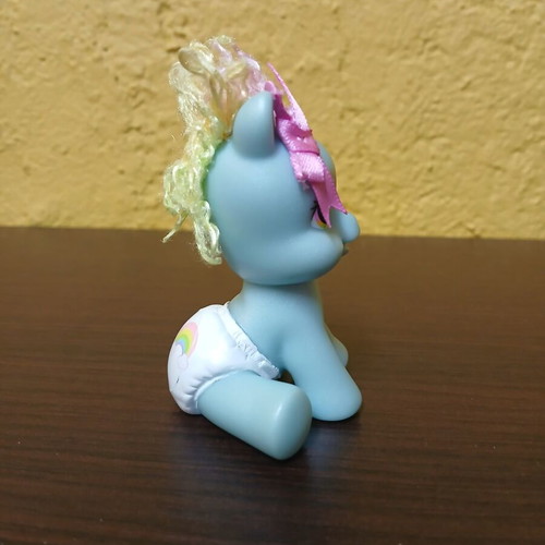 My Little Pony Newborn Cutie used baby pony figure Hasbro