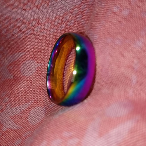 Hematite ring size 5 new, unisex, colorful