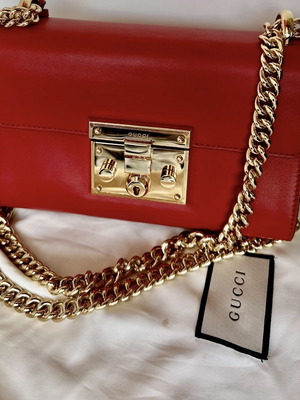 Gucci Padlock leather shoulder bag, red