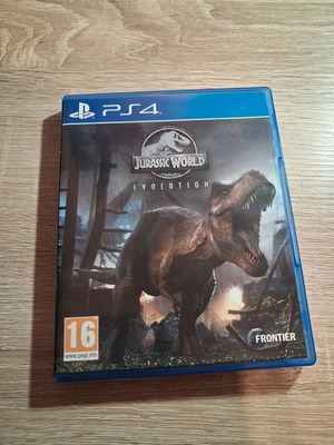 Jurassic World Evolution PS4 game like new