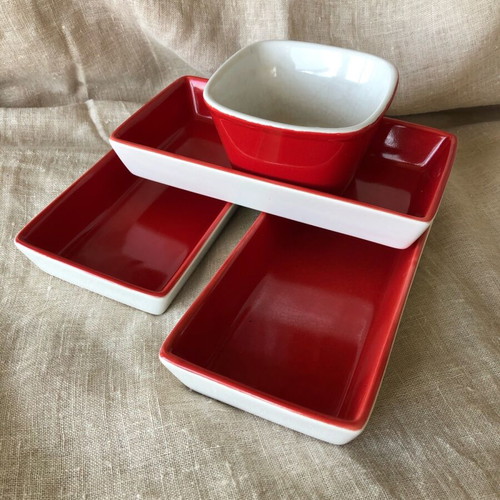 Small table dish used, set of 4 pieces