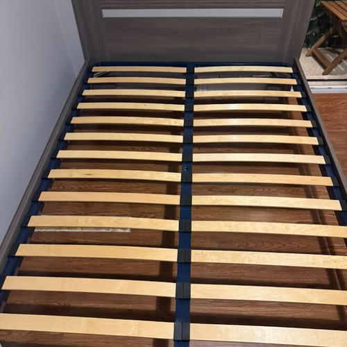 Double bed used light brown 145x195 cm