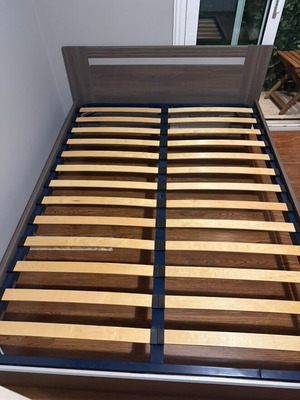 Double bed used light brown 145x195 cm