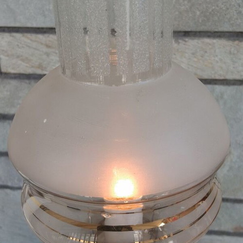 Vintage silver-plated table lamp like new, electric
