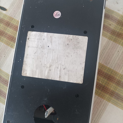 Video door phone external unit with 2 internal units