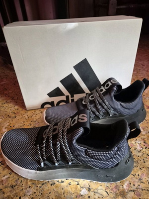 Adidas Cloudfoam αθλητικά παπούτσια καινούργια, γκρι-ασημί μέγεθος 41.5