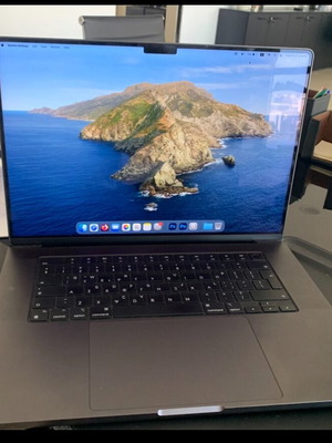 Apple MacBook Pro 16” M3 Pro 36GB RAM σε άριστη κατάσταση
