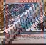 The Ascended Thunder Effect Monster карта в отлично състояние