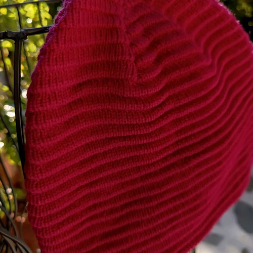 Wool hat with fleece lining new, pink