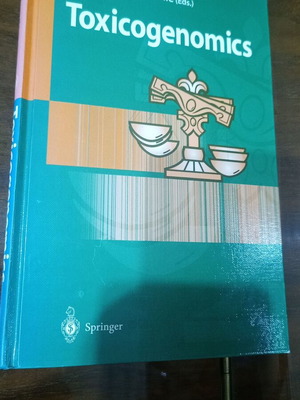 Toxicogenomics hardcover book like new, forensic pharmacology