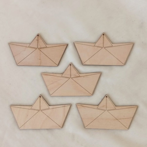 Wooden laser-cut boat shapes set of 5 for crafts and charms