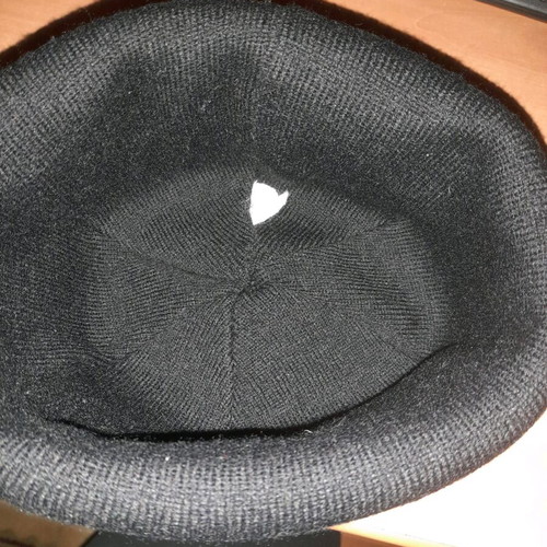 Vans checkerboard beanie like new, unisex multicolor