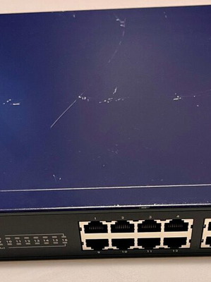 Netgear ProSAFE JFS516 Fast Ethernet used 16-port switch