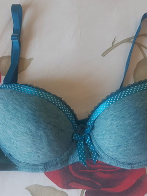 Σουτιέν τιρκουάζ μεταχειρισμένο, πακέτο 3 τεμαχίων, μέγεθος 75B