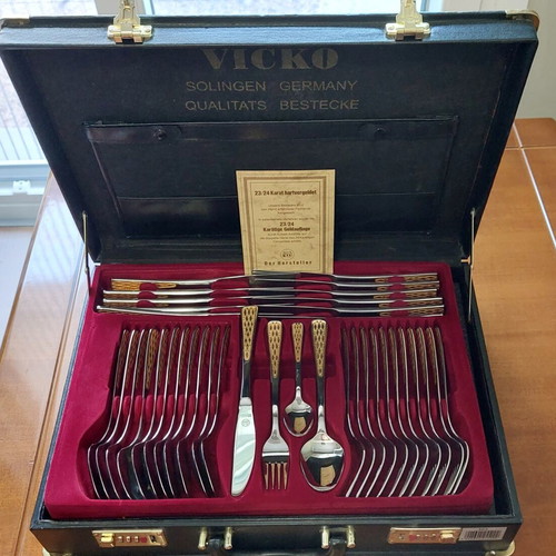 Solingen Cutlery Set 70 Pieces with Gold Design and Case
