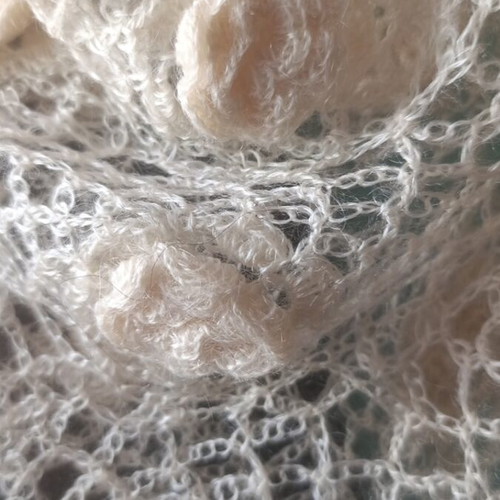 Pashmina like new beige knitted with floral details