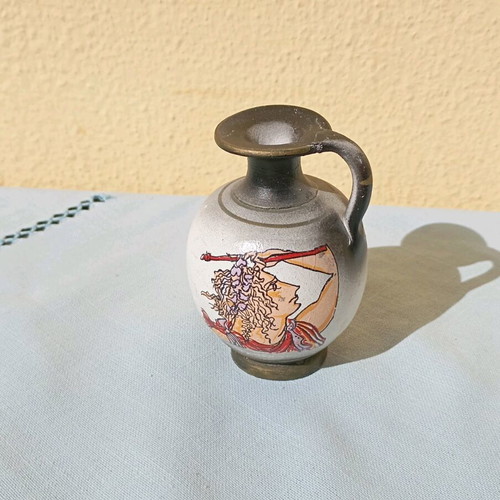 Small amphora new, black color with design and one handle