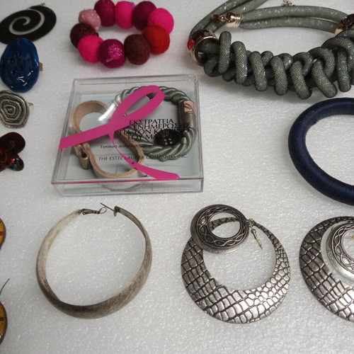 Fau bijoux all together