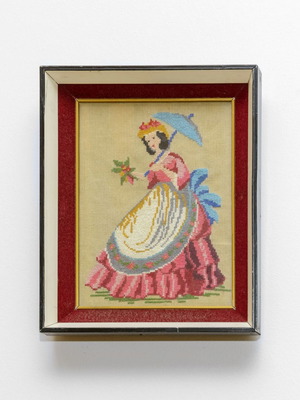 Vintage embroidered lady with umbrella frame like new, double depth frame