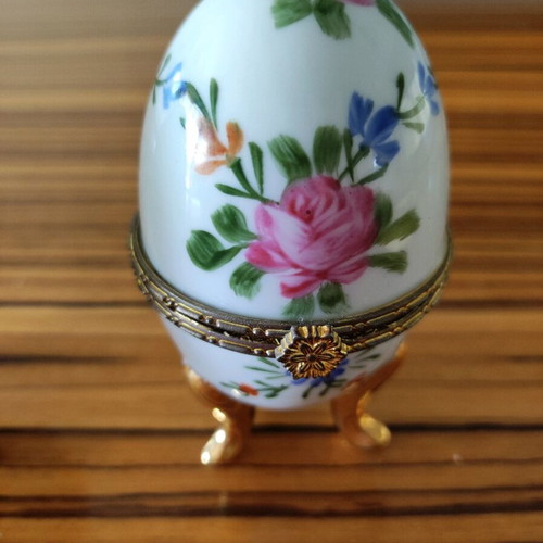 Set of porcelain jewelry boxes like new, 2 pieces