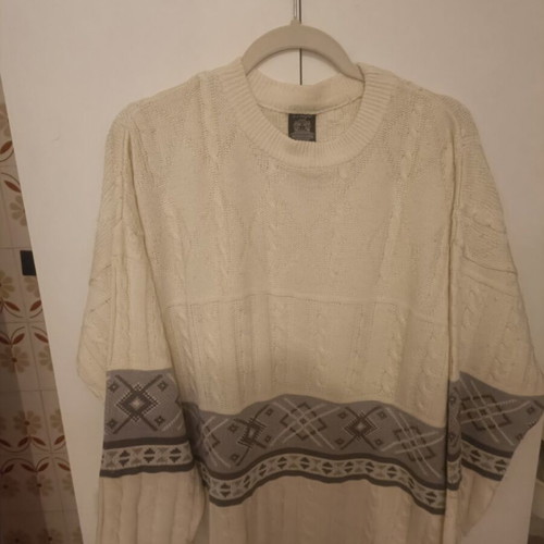 Men's sweater used XL cream with light gray details