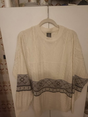 Men's sweater used XL cream with light gray details