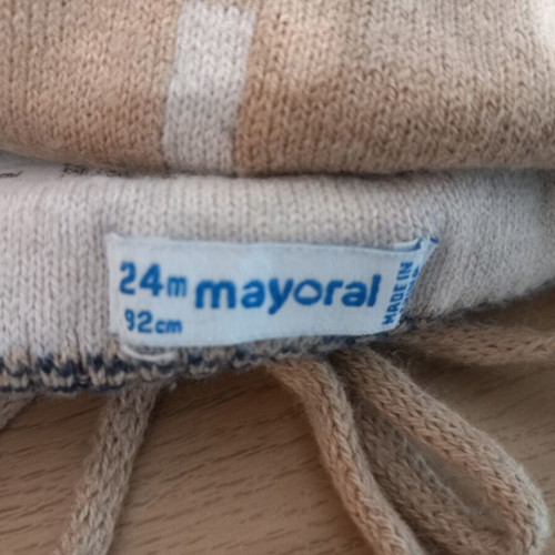 Mayoral children's hat beige size S like new