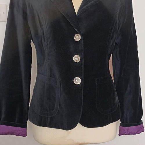 Caramella velvet jacket black, like new, sizes M, L
