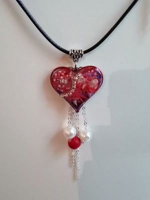 Handmade double-sided necklace new, red, with heart pendant