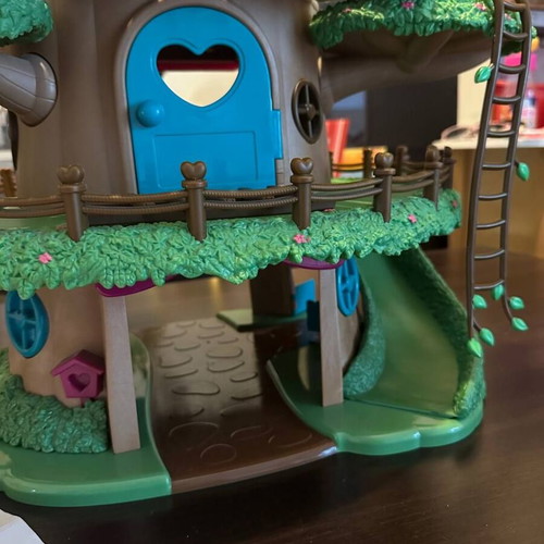 Lil Woodzeez treehouse large kids set like new