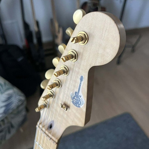 Dukas Custom Stratocaster Harry Hausel HSS guitar like new