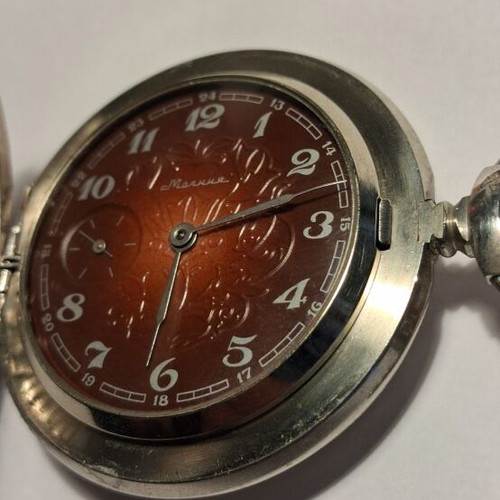 Molnia pocket watch 1970 used, mechanical winding over 48 hours autonomy
