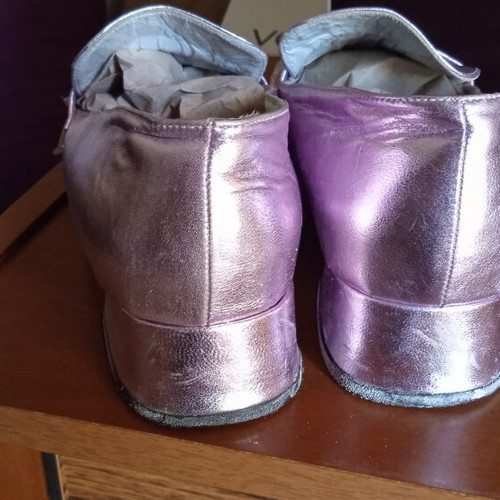 Tessera leather shoes size 37 used, pink metallic with beads