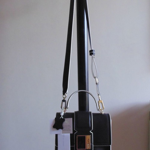 Ferre Italian Women's Shoulder Bag new, 100% leather