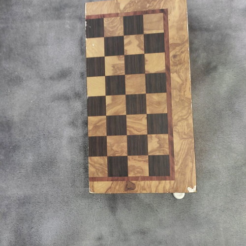 Backgammon wooden decorative board like new with small pieces and dice