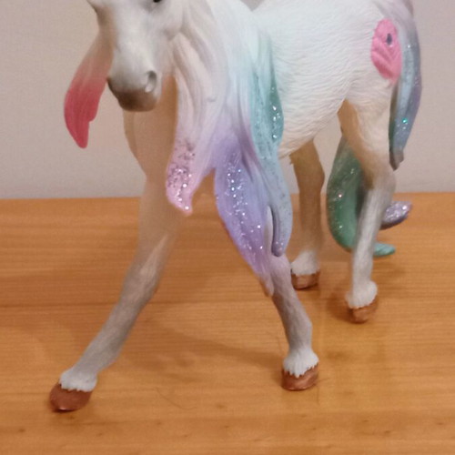 Sea Unicorn Mare figure like new from Schleich Bayala fantasy series