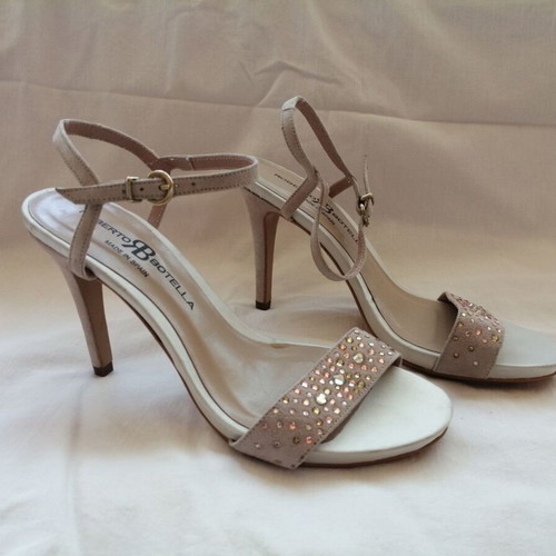 Roberto Botella women's high heel sandals size 38, pink crystals