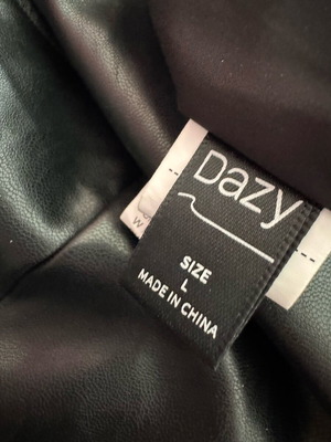 Shein leather skirt black size L like new