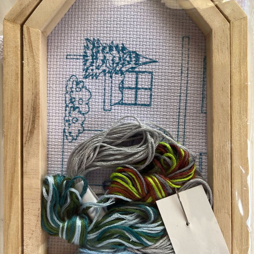 Cross-stitch embroidery set with wooden house-shaped frame new