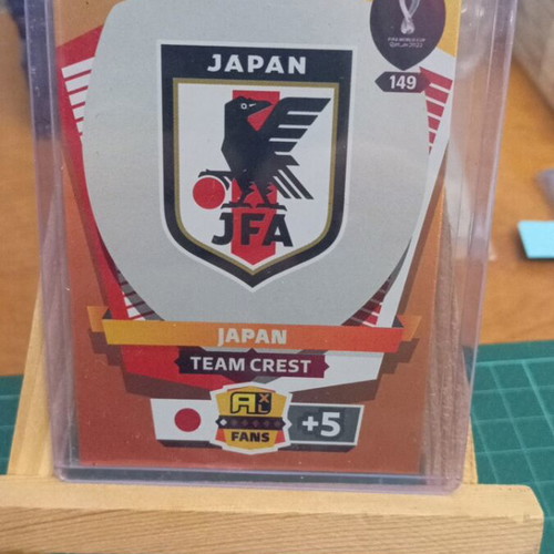 Panini Adrenalyn XL FIFA World Cup Qatar 2022 Team Crest Japan card like new