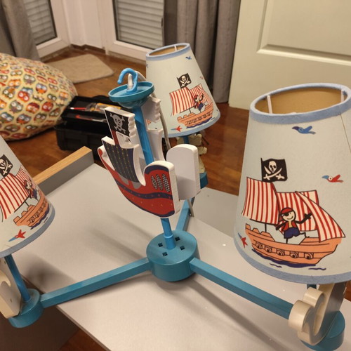 Pendant lamp for boys with pirates, like new, blue