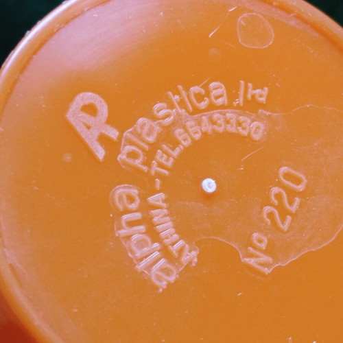 Plastic cups with lids