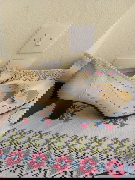 Γόβα ολοκαίνουργια Parex Soft