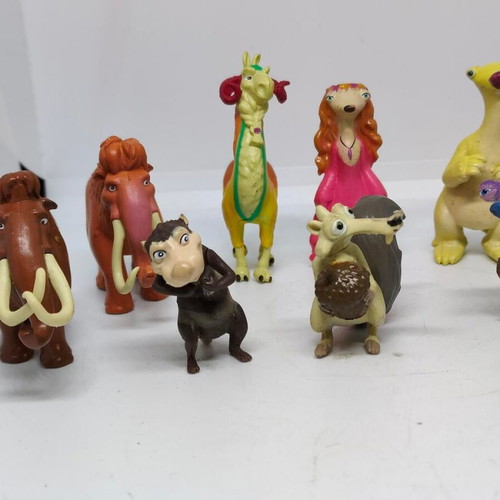 Ice Age collectible figures set of 11, like new
