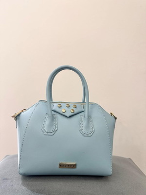 Becato bag like new, crossbody or handheld