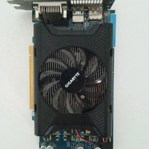 Gigabyte HD5750 graphics card like new