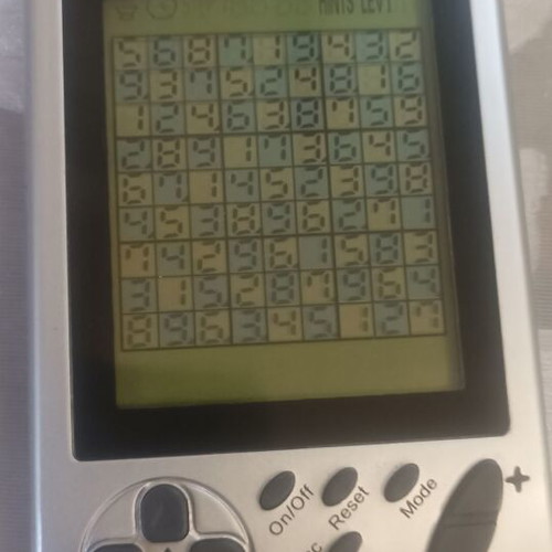 Sudoku electronic game like new