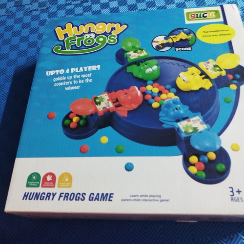 Hungry Frogs board game like new