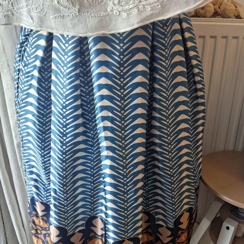 Satin skirt one size blue like new with elastic waist and pockets
