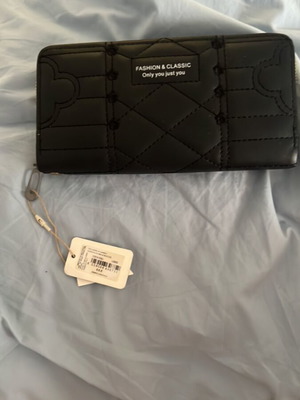 Black wallet unused